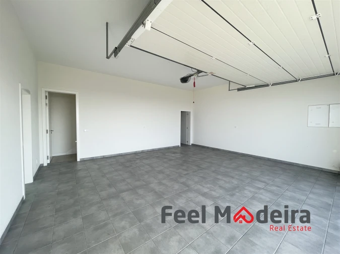 Moradia T3 para Venda em Ribeira Brava Foto 5