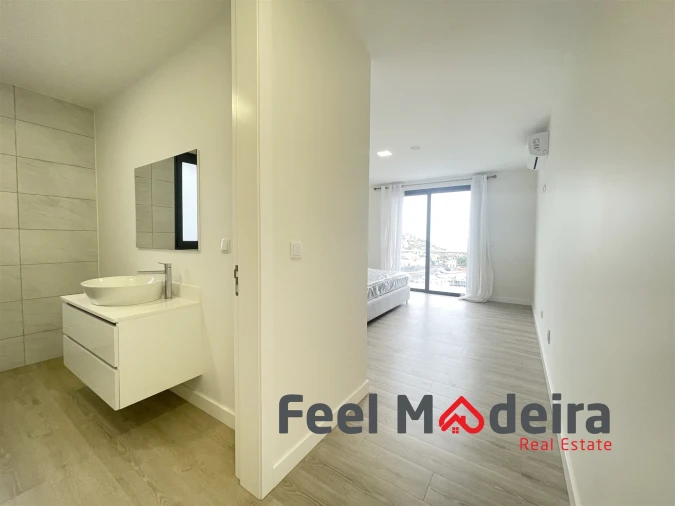 Moradia T3 para Venda em Ribeira Brava Foto 17