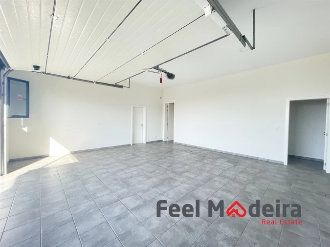 Moradia T3 para Venda em Ribeira Brava Foto 4