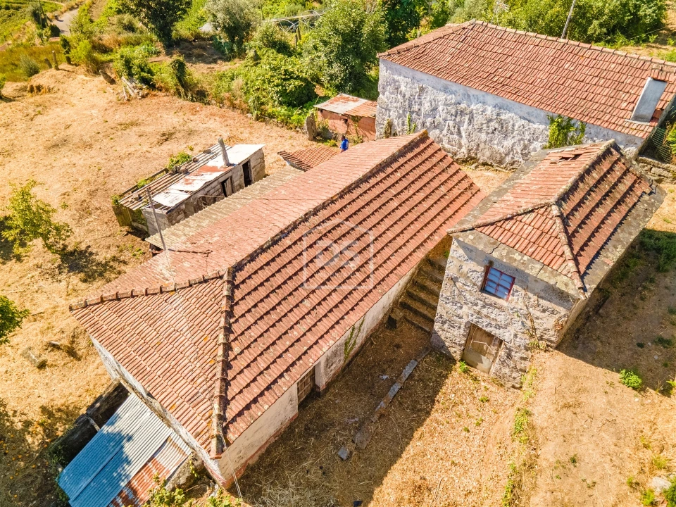 Moradia T1 para Venda em Sobrado e Bairros Foto 4