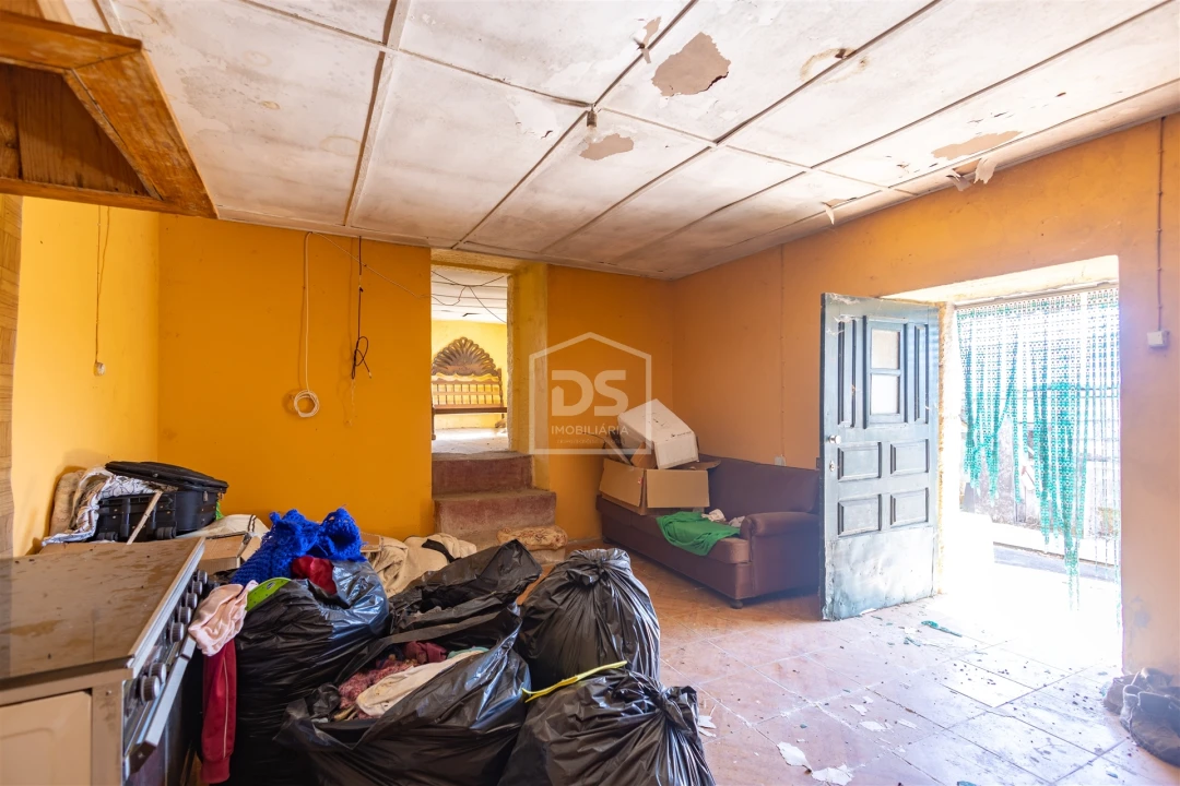 Moradia T1 para Venda em Sobrado e Bairros Foto 12