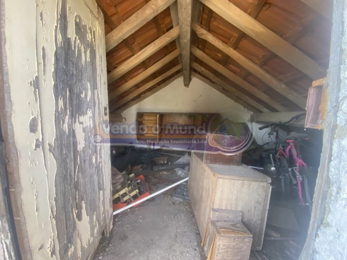 Moradia T2 para Venda em Mora Foto 13