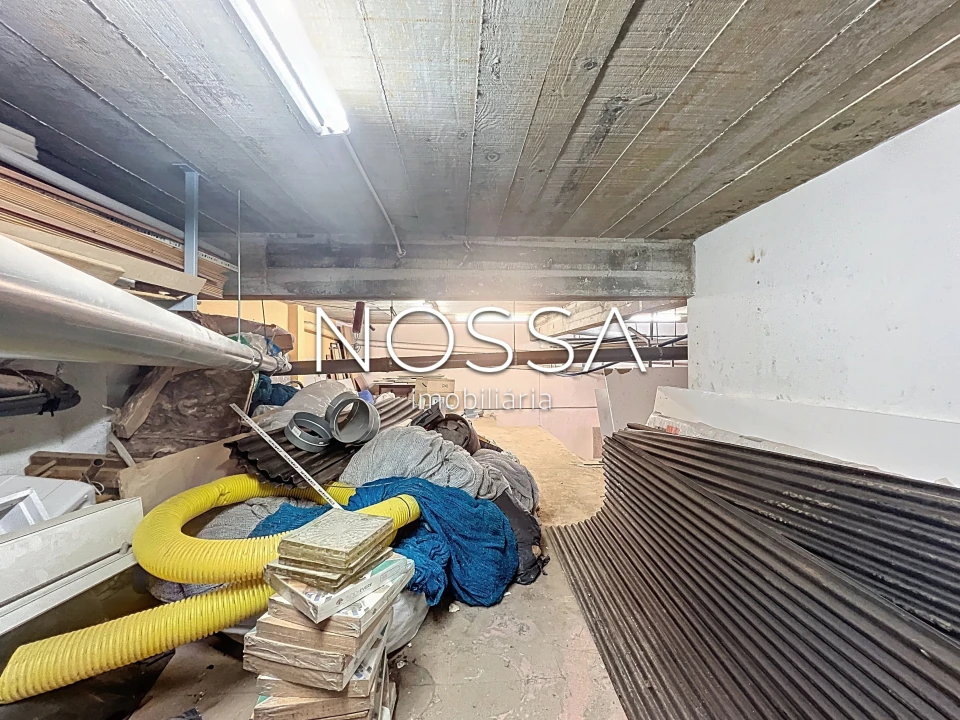 Garagem para Venda em Rio de Mouro Foto 20