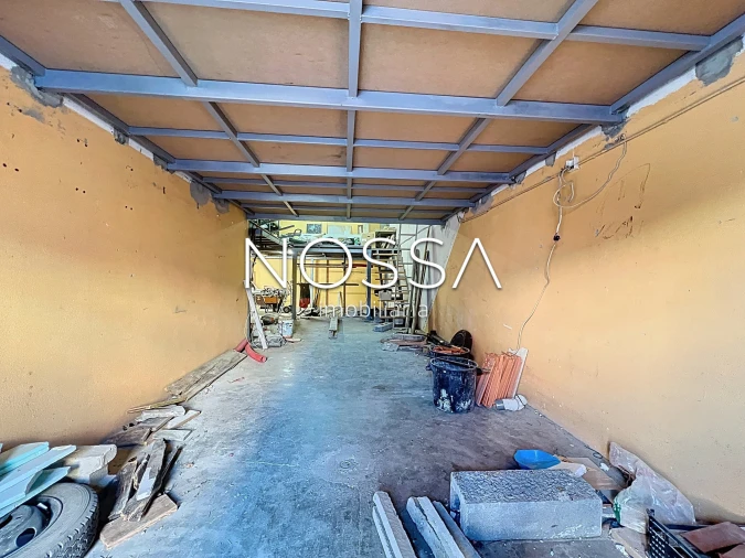 Garagem para Venda em Rio de Mouro Foto 18