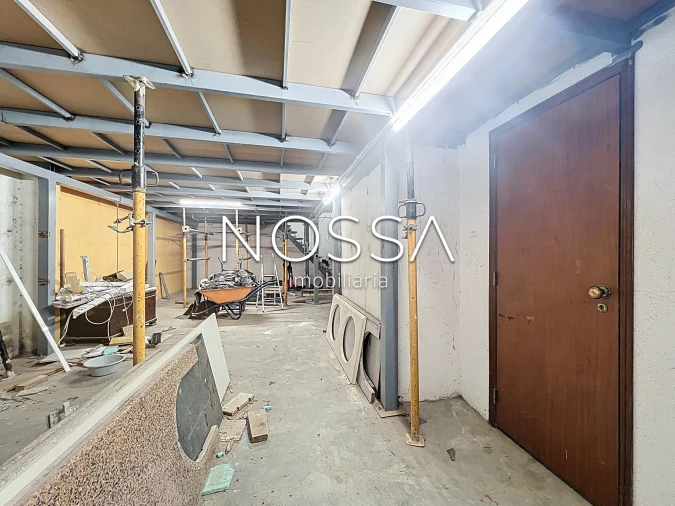 Garagem para Venda em Rio de Mouro Foto 10