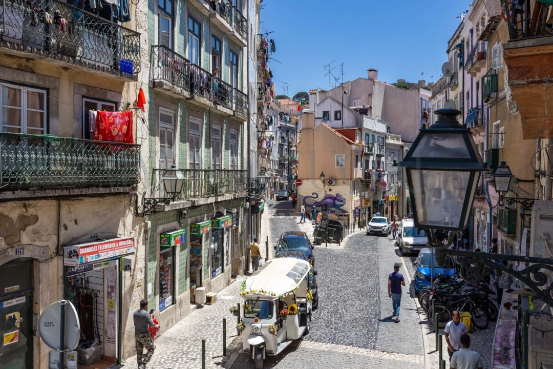 Apartamento T1 para Venda em Santa Maria Maior Foto 7
