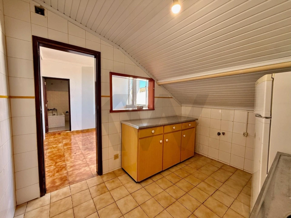 Moradia T4 para Venda em Alvalade Foto 29