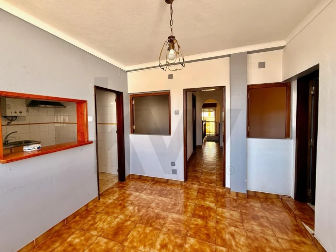 Moradia T4 para Venda em Alvalade Foto 15