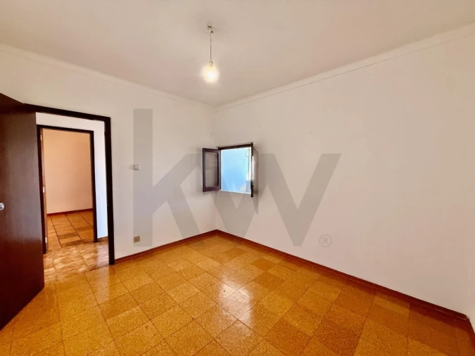 Moradia T4 para Venda em Alvalade Foto 34