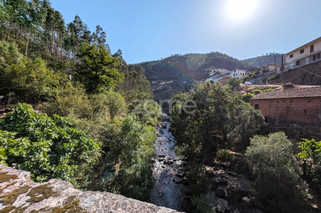 Moradia T1 para Venda em Covelo de Paivó e Janarde Foto 41