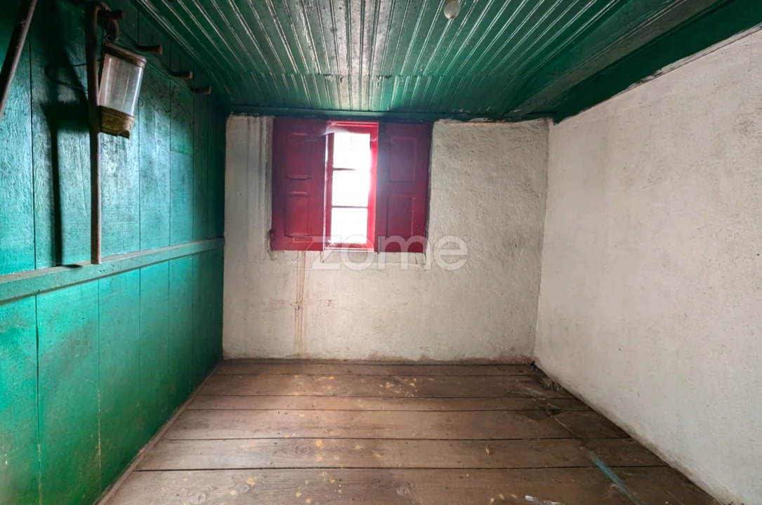 Moradia T1 para Venda em Covelo de Paivó e Janarde Foto 23