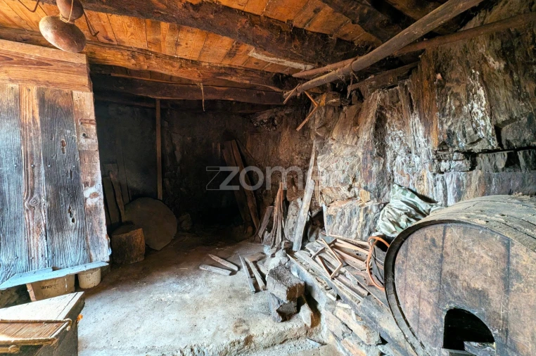 Moradia T1 para Venda em Covelo de Paivó e Janarde Foto 29