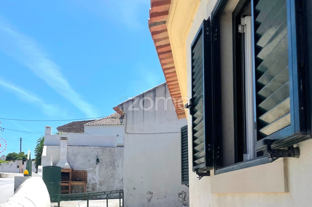 Moradia T3 para Venda em Azueira e Sobral da Abelheira Foto 20