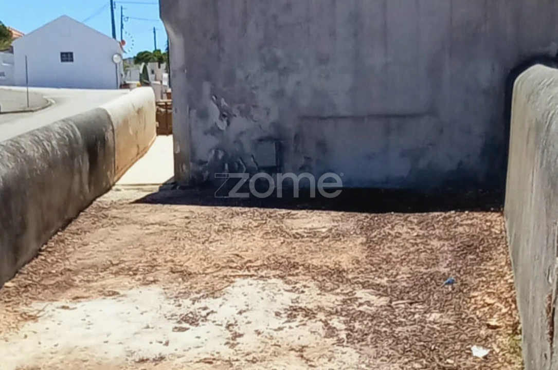 Moradia T3 para Venda em Azueira e Sobral da Abelheira Foto 22