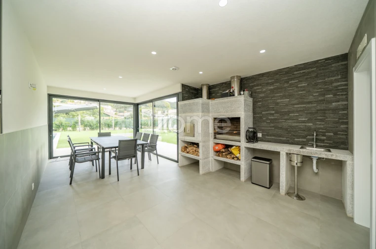 Moradia T4 para Venda em Este (São Pedro e São Mamede) Foto 22