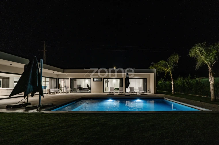 Moradia T4 para Venda em Este (São Pedro e São Mamede) Foto 15