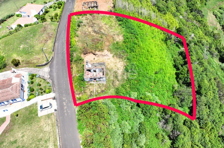 Moradia T1 para Venda em Santa Barbara Foto 3