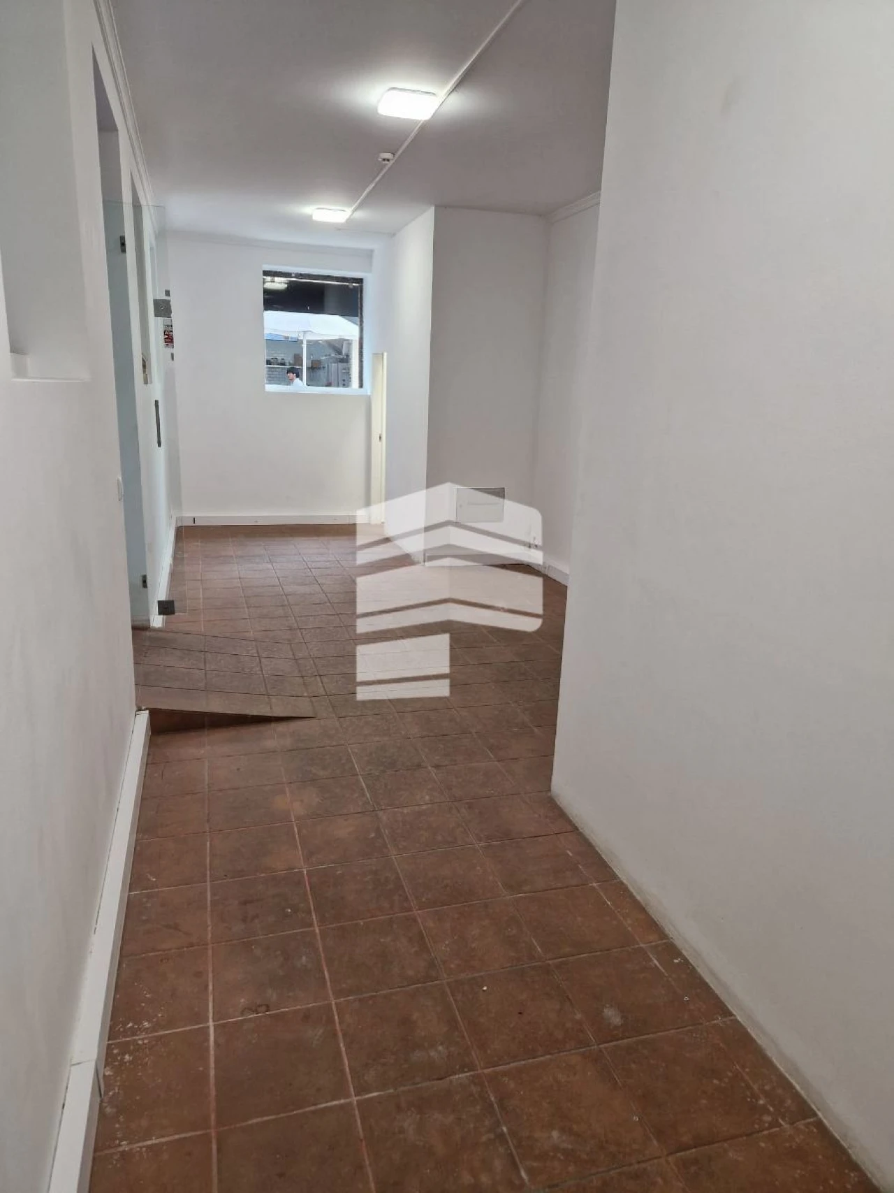 Loja para Arrendamento em Funchal (Se) Foto 6