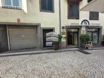 Loja para Arrendamento em Funchal (Se)