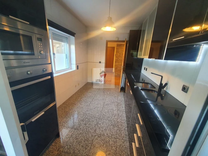 Apartamento T2 para Venda em Madalena Foto 22