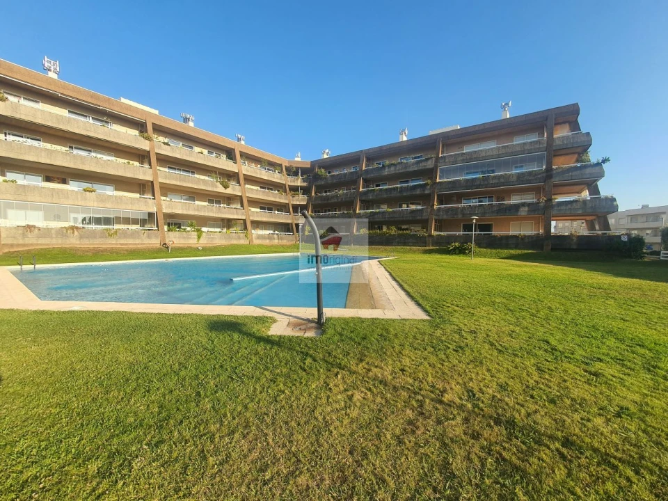 Apartamento T2 para Venda em Madalena Foto 1