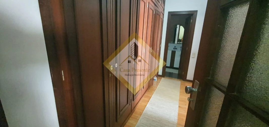 Apartamento T2 para Venda em Mafamude e Vilar do Paraíso Foto 33