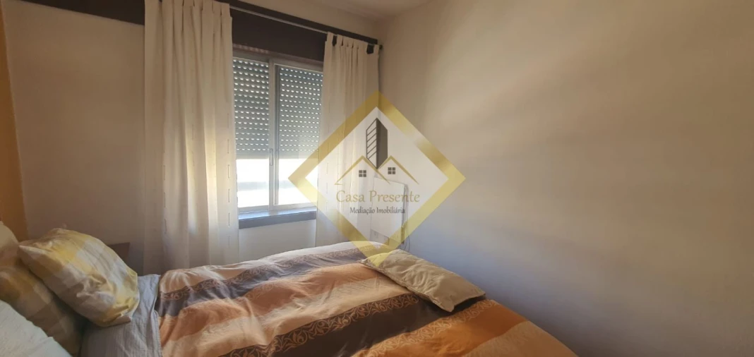 Apartamento T2 para Venda em Mafamude e Vilar do Paraíso Foto 27