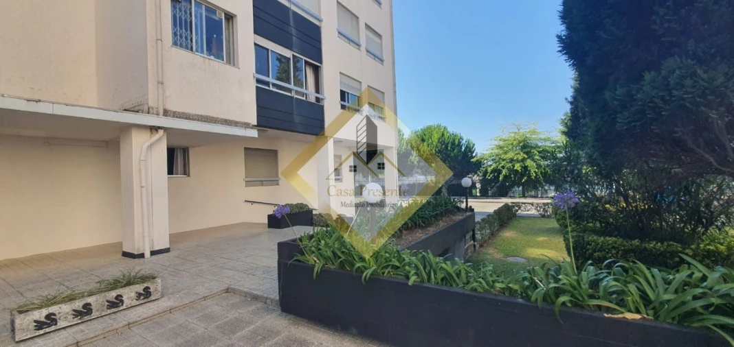 Apartamento T2 para Venda em Mafamude e Vilar do Paraíso Foto 38