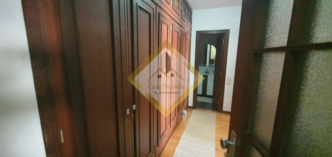 Apartamento T2 para Venda em Mafamude e Vilar do Paraíso Foto 34