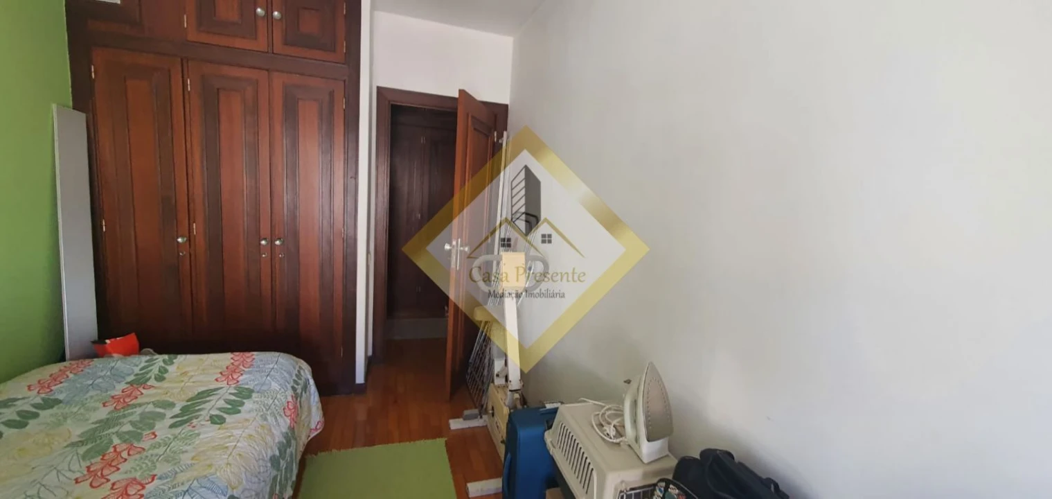 Apartamento T2 para Venda em Mafamude e Vilar do Paraíso Foto 29