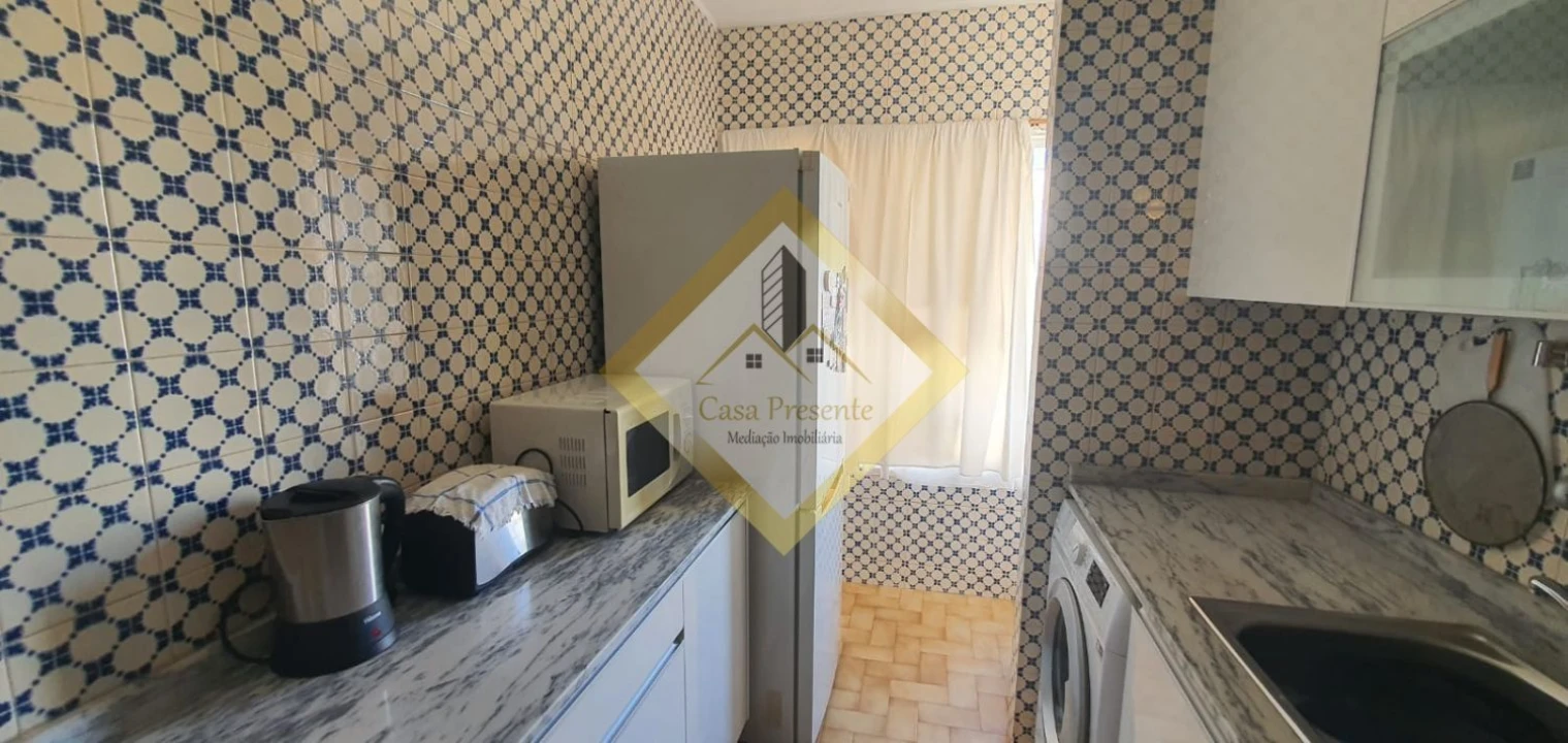 Apartamento T2 para Venda em Mafamude e Vilar do Paraíso Foto 17
