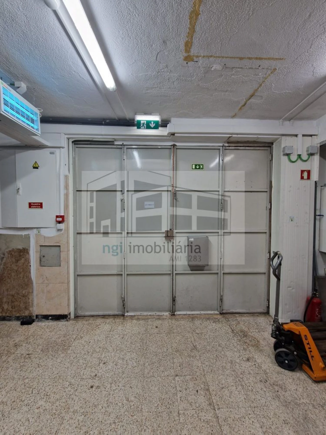 Loja para Arrendamento em Mina de Água Foto 51