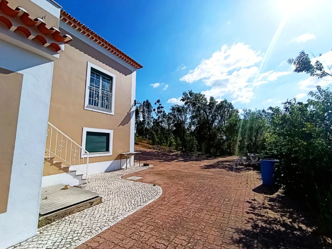 Moradia T3 para Venda em Martinchel Foto 16