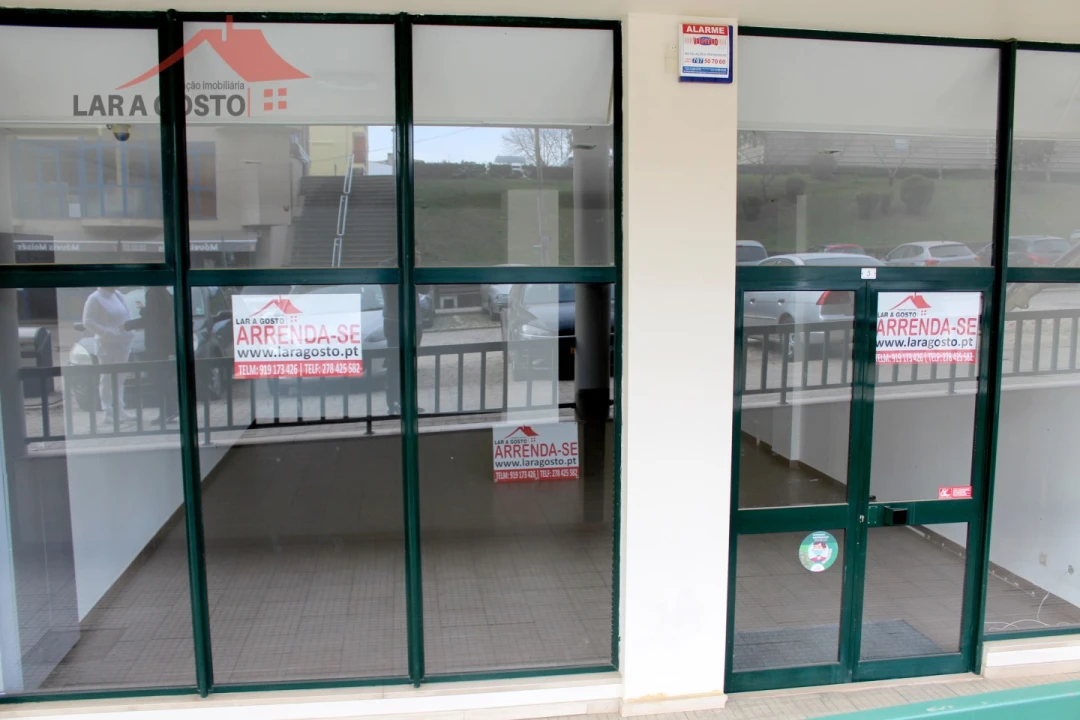 Loja para Arrendamento em Macedo de Cavaleiros Foto 7