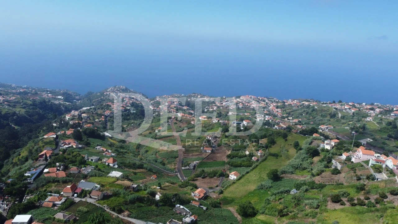 Terreno para Venda em Canhas Foto 4