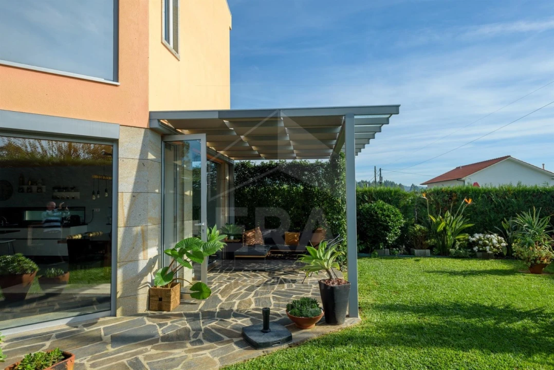 Moradia T3 para Venda em Vila Cova e Feitos Foto 28