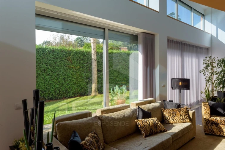 Moradia T3 para Venda em Vila Cova e Feitos Foto 33