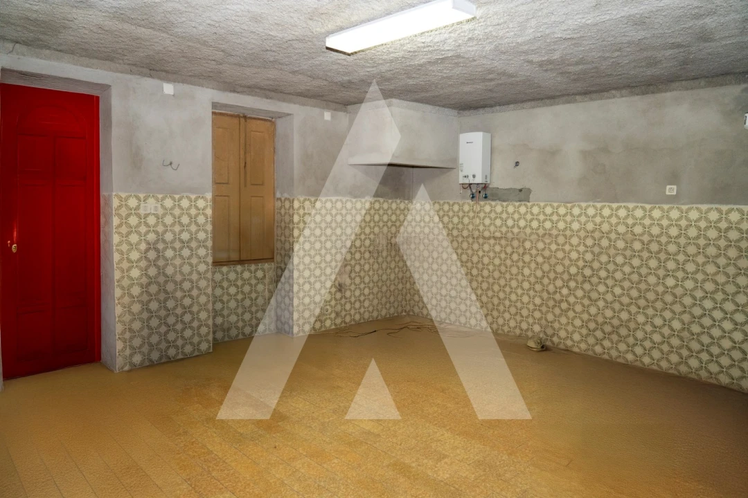 Moradia T7 para Venda em Vila Cova de Alva e Anseriz Foto 24