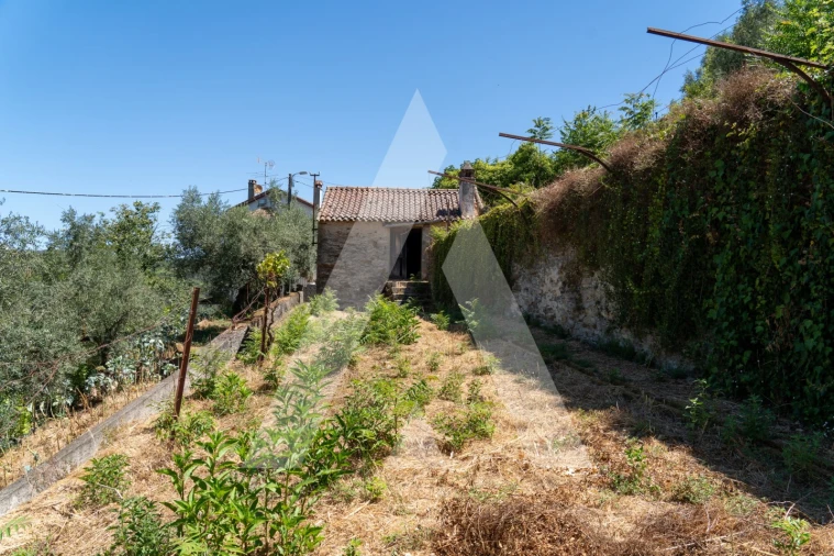 Moradia T7 para Venda em Vila Cova de Alva e Anseriz Foto 8