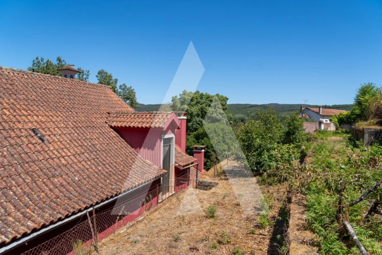 Moradia T7 para Venda em Vila Cova de Alva e Anseriz Foto 10