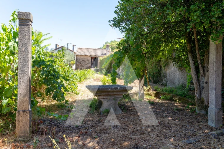 Moradia T7 para Venda em Vila Cova de Alva e Anseriz Foto 14