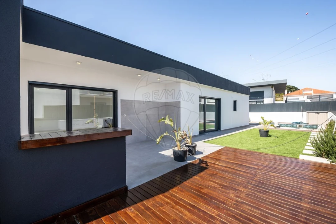 Moradia T3 para Venda em Cardosas Foto 24