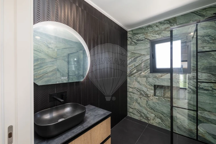 Moradia T3 para Venda em Cardosas Foto 31