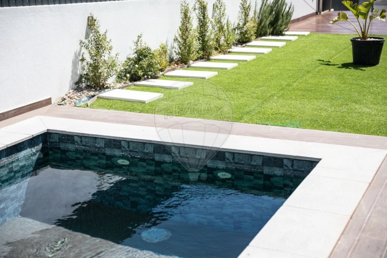 Moradia T3 para Venda em Cardosas Foto 41