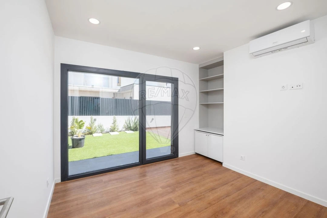 Moradia T3 para Venda em Cardosas Foto 36