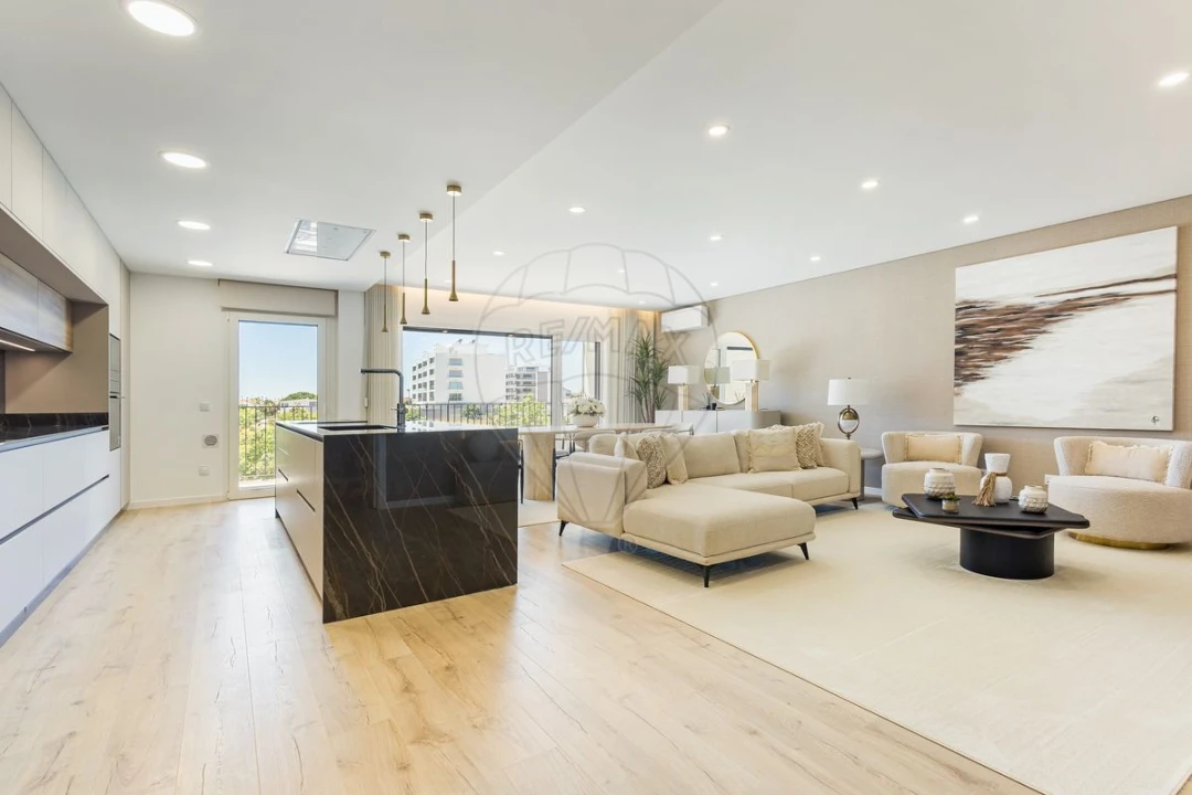 Apartamento T3 para Venda em Montijo e Afonsoeiro Foto 2