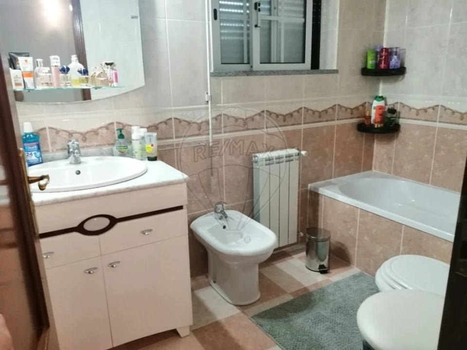 Moradia T3 para Venda em Oliveira de Frades, Souto de Lafões e Sejães Foto 27