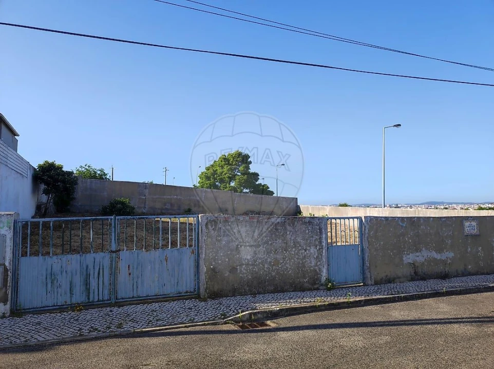 Terreno para Venda em São Domingos de Rana Foto 4