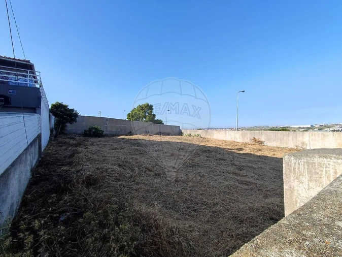 Terreno para Venda em São Domingos de Rana Foto 6