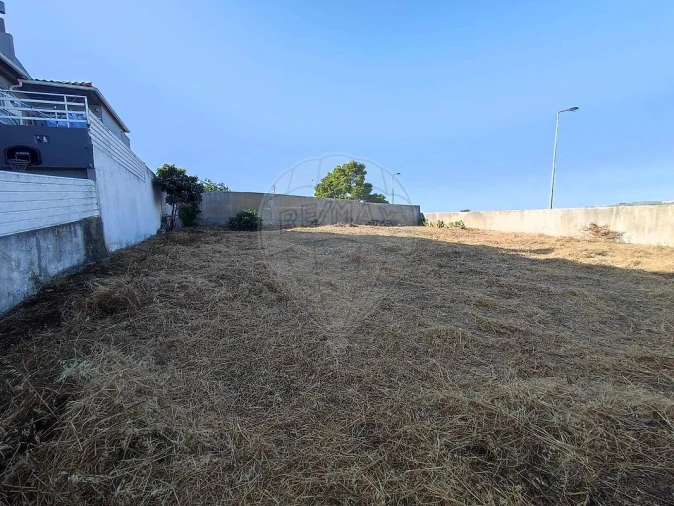 Terreno para Venda em São Domingos de Rana Foto 5
